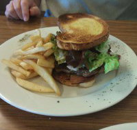 Rising Sun Hotel - Kingaroy Accommodation