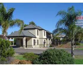 Narrabri Motel & Caravan Park - Kingaroy Accommodation 0