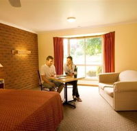 AAt 28 GOLDSMITHGolden Chain Motel - Kingaroy Accommodation