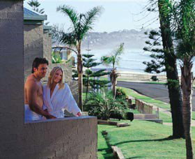 Mollymook Shores By The Sea - Kingaroy Accommodation 0
