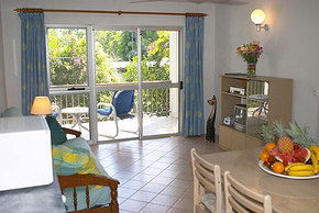 Clifton Sands Apartments - Kingaroy Accommodation 3