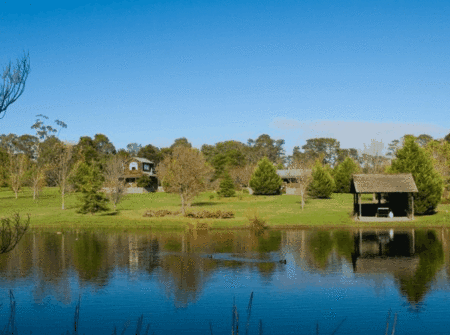 Sanctuary Park Cottages - Kingaroy Accommodation