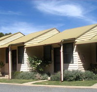 The Village Cabins - Kingaroy Accommodation