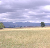 Sherwoods Cottage Farmstay - Kingaroy Accommodation