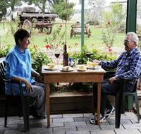 Stone Hut Cottages - Kingaroy Accommodation