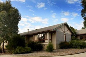 CLV Smart Stays Canberra - Kingaroy Accommodation 0