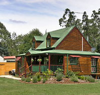 Mystic Mountains Holiday Cottages - Kingaroy Accommodation