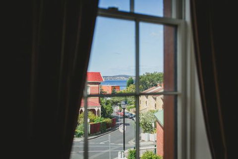 Grand Old Duke The - Kingaroy Accommodation 6