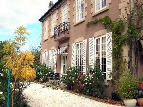 Adelaide Hills Chateau Gardenique B&b - Kingaroy Accommodation 0