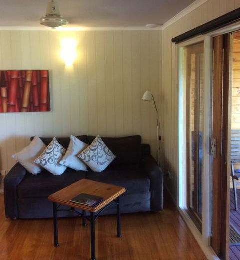 Coastal View Cabins - Kingaroy Accommodation 7