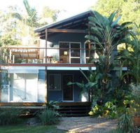 Coochiemudlo Island Family Beach House - Kingaroy Accommodation