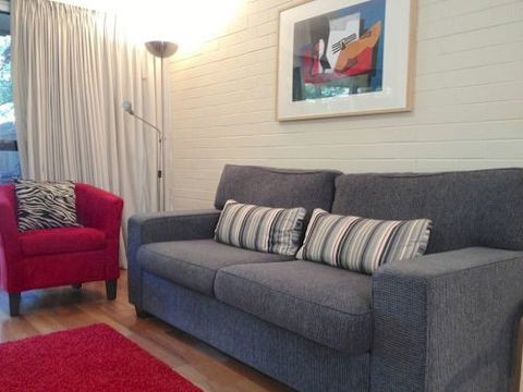 Staywest Apartments - Kingaroy Accommodation 2