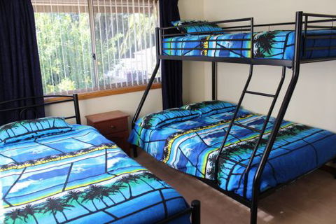 Tomakin Beach House - Kingaroy Accommodation 6