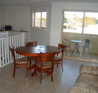 Inverloch Cabins - Kingaroy Accommodation