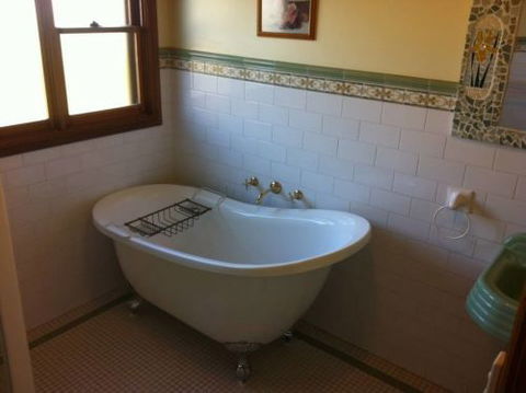 Milton Country Retreat - Kingaroy Accommodation 8