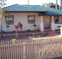 Cottage On Tottenham - Kingaroy Accommodation