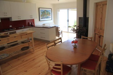 Nepean Bay Stay - Kingaroy Accommodation 3