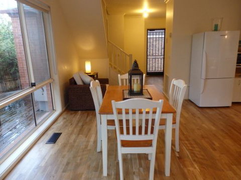 CENTREPOINT UNITS - HEIDELBERG - Kingaroy Accommodation 7