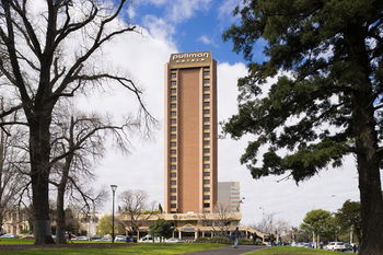 Pullman Melbourne On The Park - Kingaroy Accommodation 11