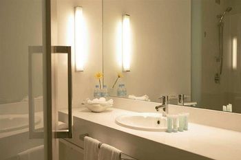 Pullman Melbourne On The Park - Kingaroy Accommodation 26