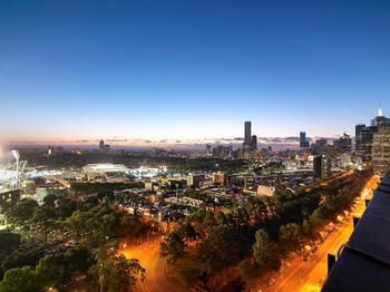 Pullman Melbourne On The Park - Kingaroy Accommodation 28