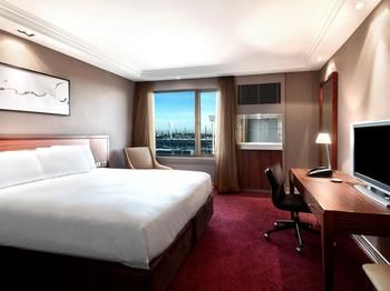 Pullman Melbourne On The Park - Kingaroy Accommodation 39