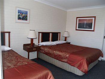 Pigeon House Motor Inn - Kingaroy Accommodation 1