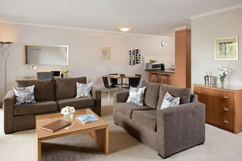 Ringwood Royale - Kingaroy Accommodation 7