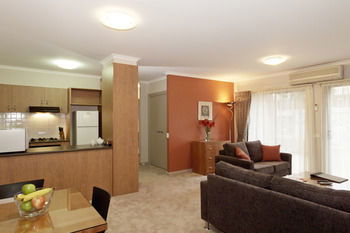 Ringwood Royale - Kingaroy Accommodation 19