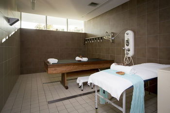 Pullman Magenta Shores Resort - Kingaroy Accommodation 4