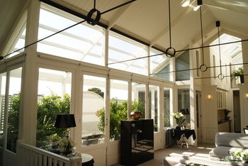 Andre's Mews Luxury Serviced Apartments - Kingaroy Accommodation 1