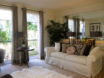 Andre's Mews Luxury Serviced Apartments - Kingaroy Accommodation 5