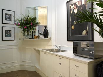 Andre's Mews Luxury Serviced Apartments - Kingaroy Accommodation 59