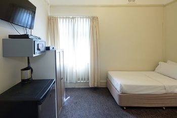 Neutral Bay Lodge - Kingaroy Accommodation 8