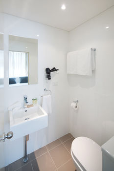Neutral Bay Lodge - Kingaroy Accommodation 15