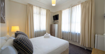 Neutral Bay Lodge - Kingaroy Accommodation 26