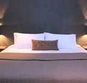 Lilies Luxury Retreats - Kingaroy Accommodation