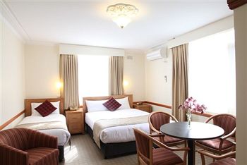 The 3 Explorers Motel - Kingaroy Accommodation 7