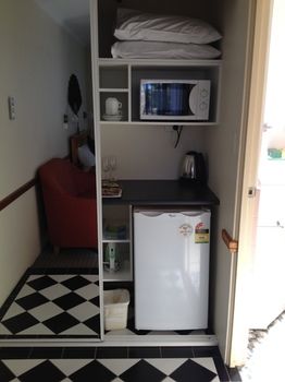 The 3 Explorers Motel - Kingaroy Accommodation 12