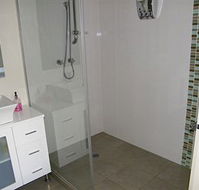 DeaposVine Escape - Kingaroy Accommodation