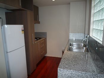 Wyndel Apartments - Harbour Watch - Kingaroy Accommodation 5