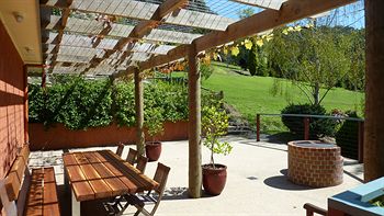 Mast Gully Gardens Bed & Breakfast - Kingaroy Accommodation 1