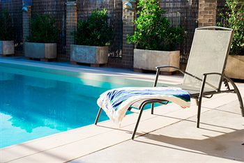 Copacabana Shores - Kingaroy Accommodation 11