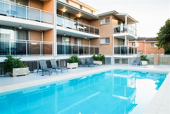 Copacabana Shores - Kingaroy Accommodation 12