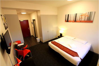 Alston Apartments Hotel - Kingaroy Accommodation 12