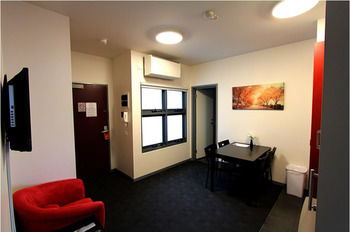 Alston Apartments Hotel - Kingaroy Accommodation 15