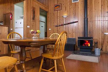 Eagleview Resort - Kingaroy Accommodation 7