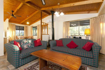 Eagleview Resort - Kingaroy Accommodation 96