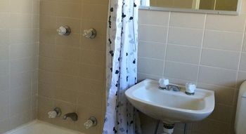 El Lago Waters Tourist Park - Kingaroy Accommodation 2