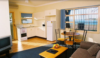 El Lago Waters Tourist Park - Kingaroy Accommodation 8